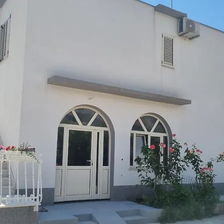 Apartman Luxa 5 Min Old Town, 10 Min Airport Trogir