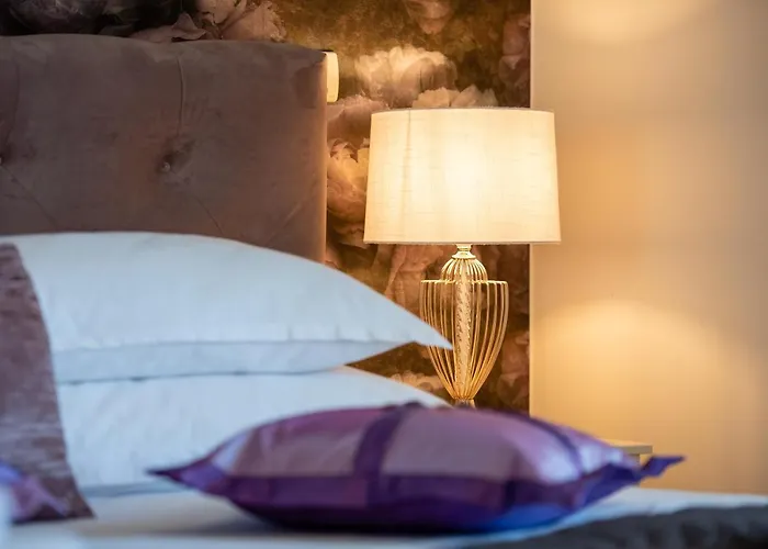 Apartament Luxa 5 Min Old Town, 10 Min Airport *