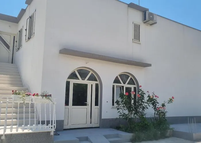Apartament Luxa 5 Min Old Town, 10 Min Airport Trogir