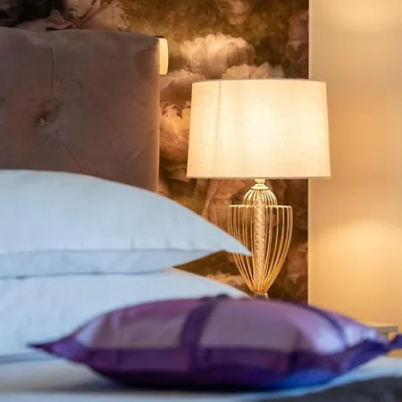 Appartement Luxa 5 Min Old Town, 10 Min Airport *