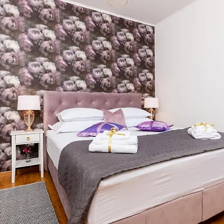 Appartement Luxa 5 Min Old Town, 10 Min Airport Trogir